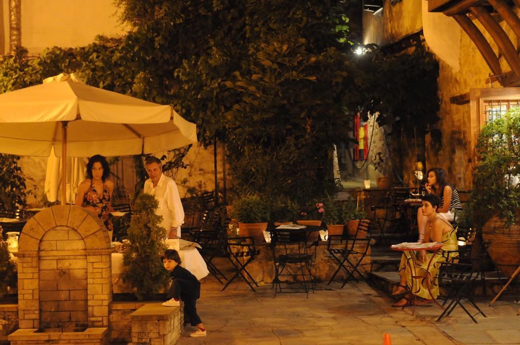Oikia Alexandrou Traditional Inn Arnaía Esterno foto