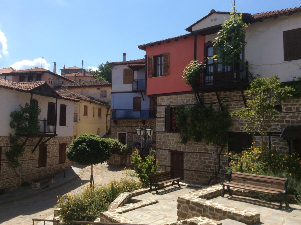 Oikia Alexandrou Traditional Inn Arnaía Esterno foto